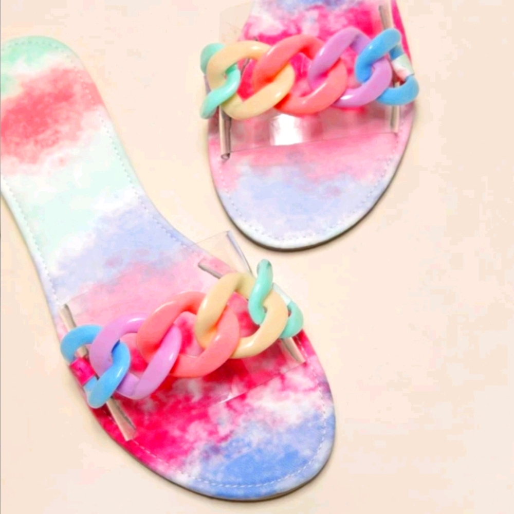 Rainbow Chain Sandals 🌈